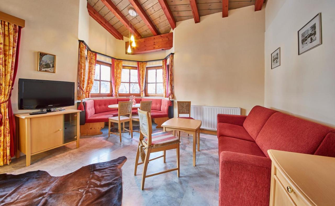 Midtown Appartements Saalbach-Hinterglemm Szoba fotó